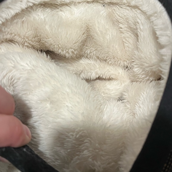 Champion/Timberland Winter Hoodie - Picture 3 of 4